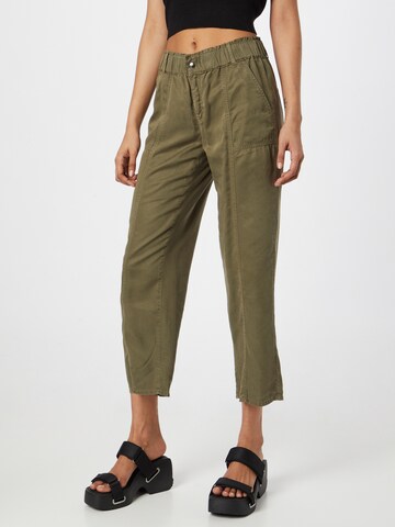 Loosefit Pantaloni 'Maine' di BRAX in verde: frontale