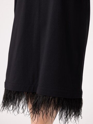 Laurella - Vestido em preto