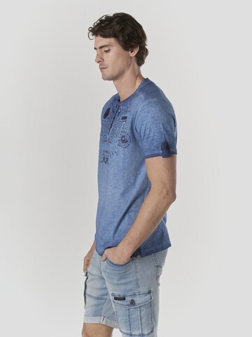 Maglietta di KOROSHI in blu