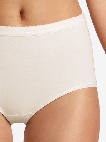 Nina von C. Panty 'Slipboutique' in White