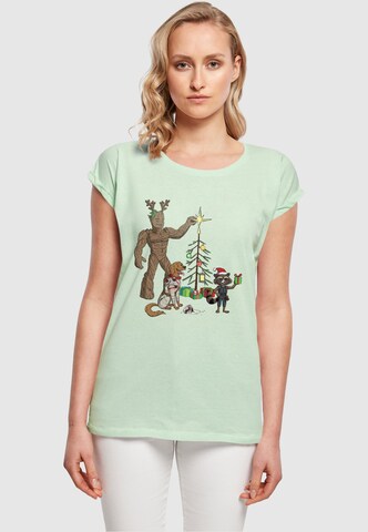ABSOLUTE CULT Shirt 'Guardians Of The Galaxy - Holiday Festive Group' in Groen: voorkant
