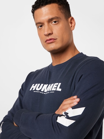 Hummel Sweatshirt 'Legacy' in Blauw
