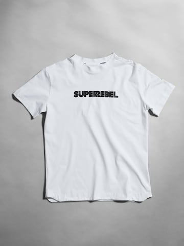 SUPERREBEL® GEAR Shirt 'KEANU' in Weiß