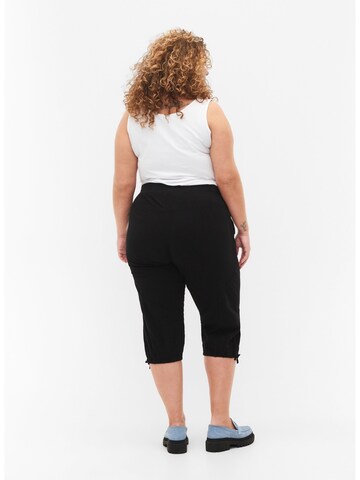 Loosefit Pantaloni 'Jeasy' di Zizzi in nero