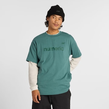 new balance Shirt 'Numeric' in Groen: voorkant
