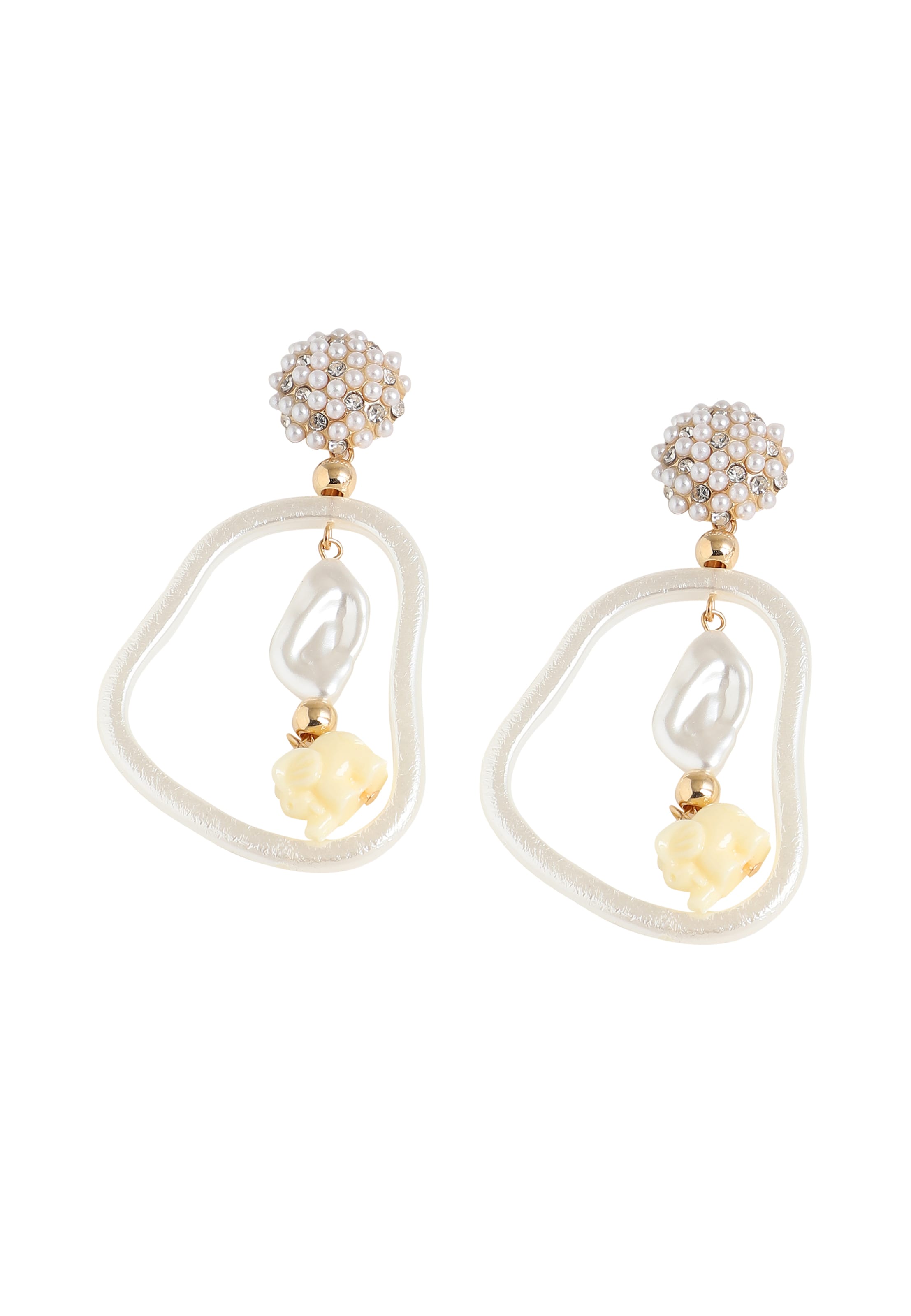 balts SOHI Auskari 'Justy': no priekšpuses