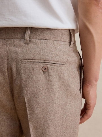 DAN FOX APPAREL Regular Trousers with creases 'Brian' in Beige