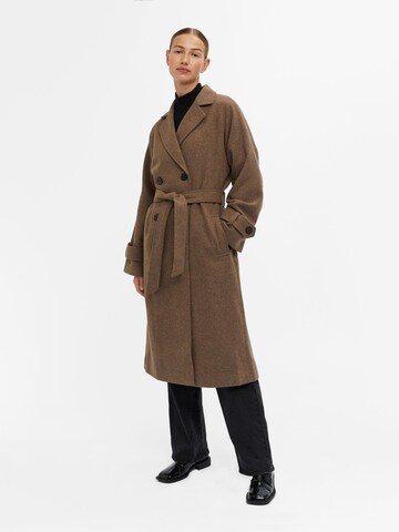 OBJECT Between-Seasons Coat 'Keily' in Brown: front