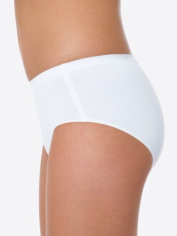 Slip 'Invisible' di Yenita in bianco