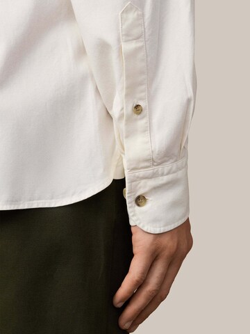 Coupe regular Chemise Hackett London en blanc