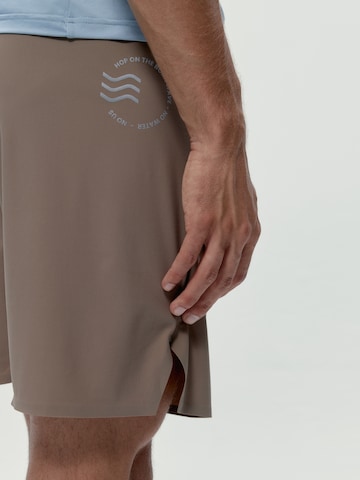 Born Regular Sports trousers 'Orinoco' in Grey