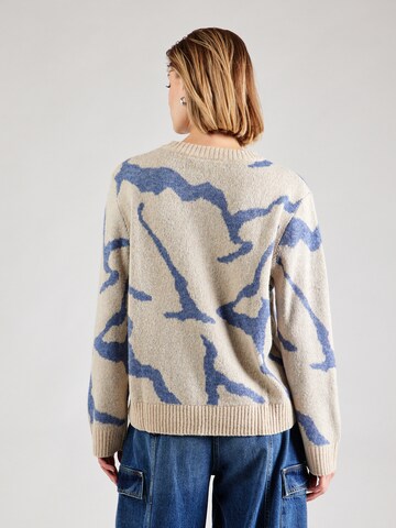 VILA Sweater in Beige