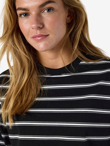 Noisy may Shirts 'NMEmber' i sort