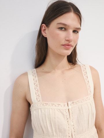 Haut 'MARABU' MANGO en beige
