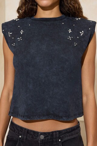 Trendyol - Camiseta en gris