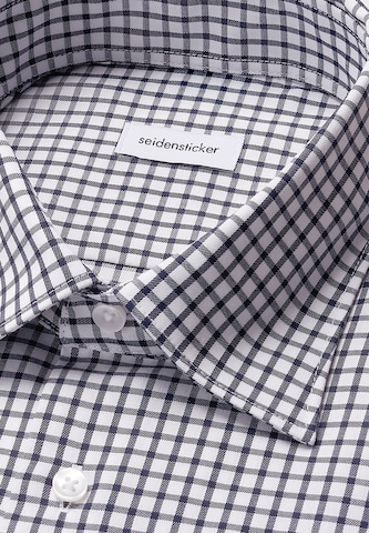 Coupe regular Chemise business 'Schwarze Rose' SEIDENSTICKER en bleu