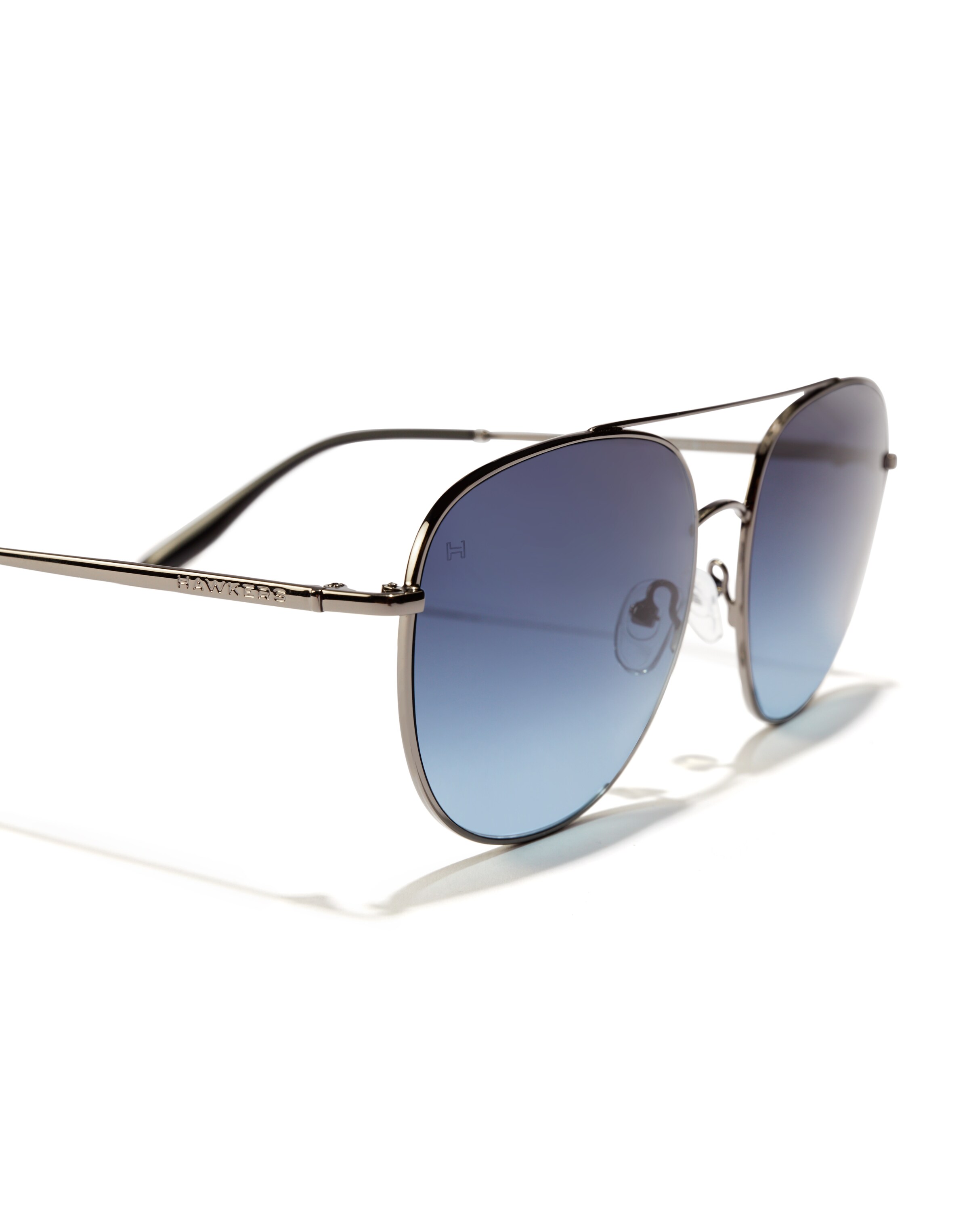 HAWKERS Γυαλιά ηλίου 'SWAG' σε ασημί