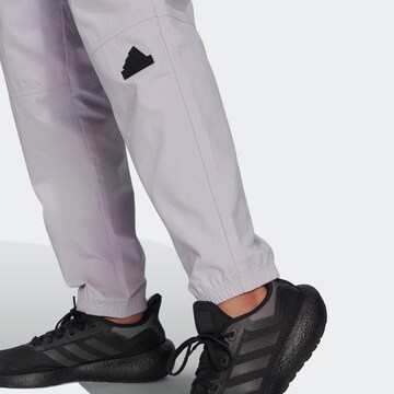 ADIDAS SPORTSWEAR Štandardný strih Športové nohavice - fialová