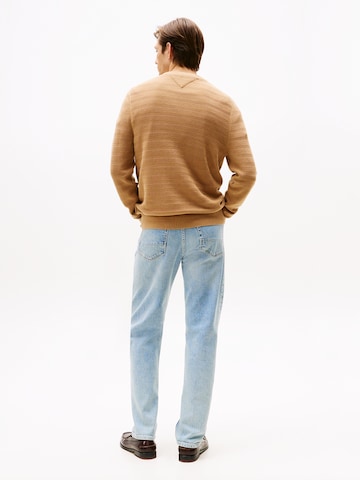 TOMMY HILFIGER Πουλόβερ σε καφέ: πίσω