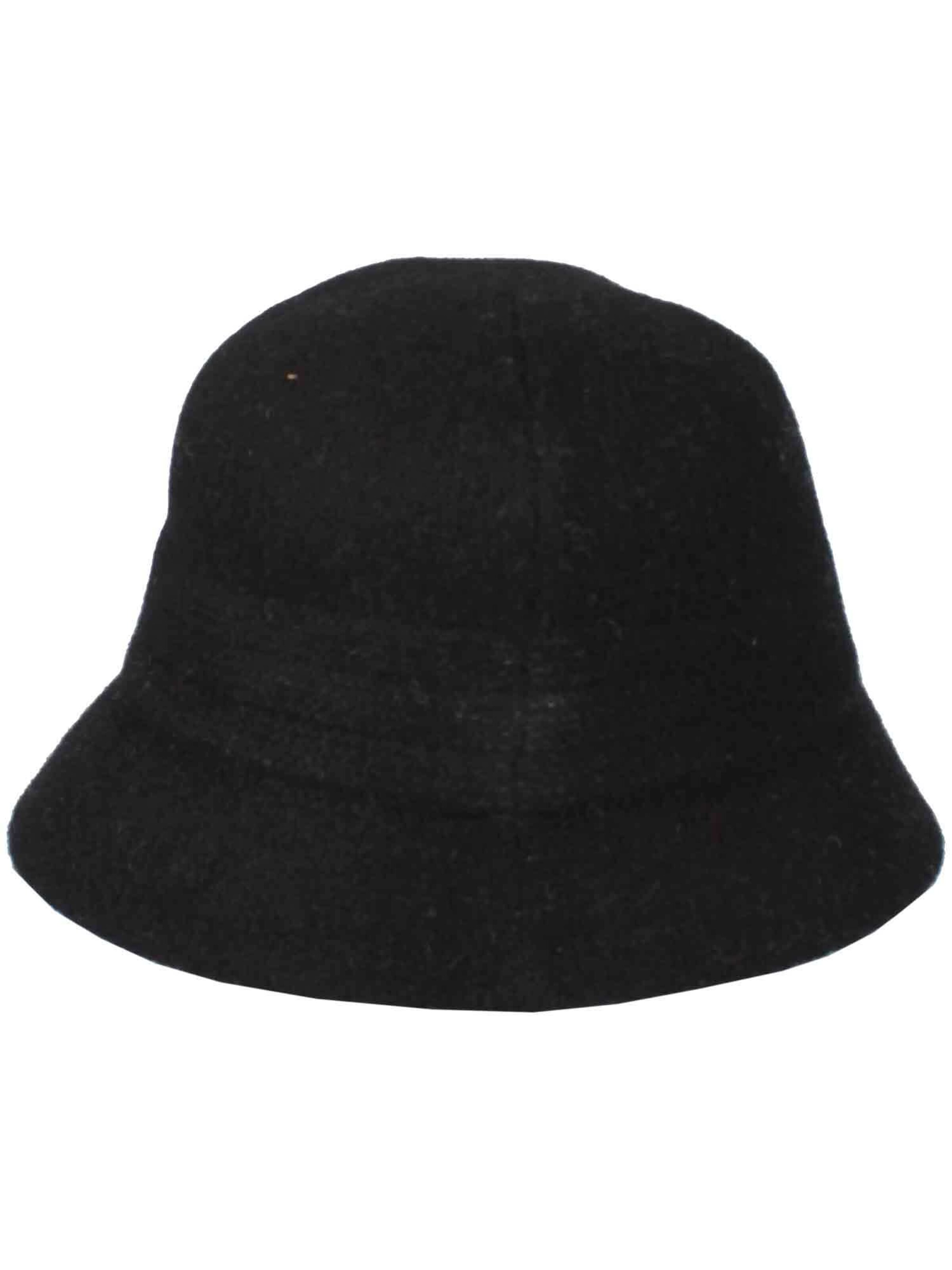 LOEVENICH Hat in Black