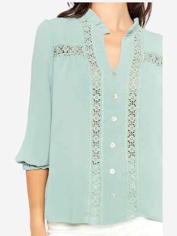 Camicia da donna di LolaLiza in verde