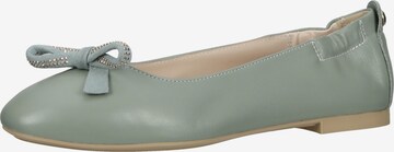 Nero Giardini Ballet Flats in Green: front