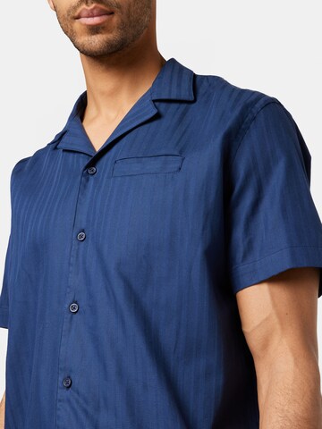 Coupe regular Chemise Woodbird en bleu