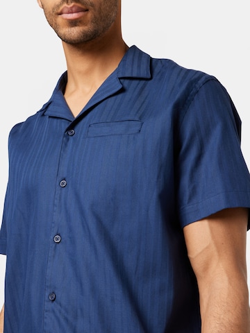 Woodbird Regular fit Button Up Shirt in Blue