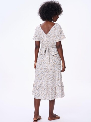 Blue Shadow Dress in Beige: front