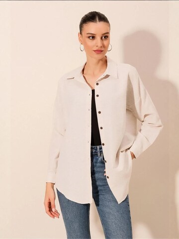 Bigdart Blouse in Beige