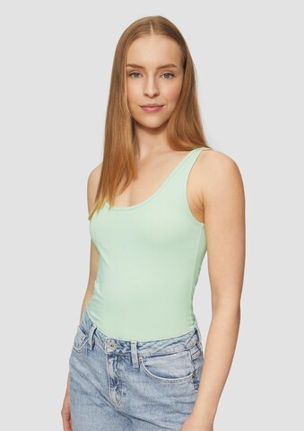 QS Shirt in Grün: Vorderseite