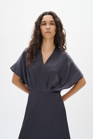 InWear - Vestido 'SuzkyIW' em cinzento