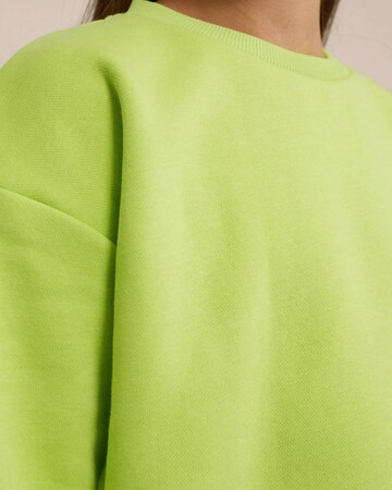 WE Fashion Sweatshirt in Groen