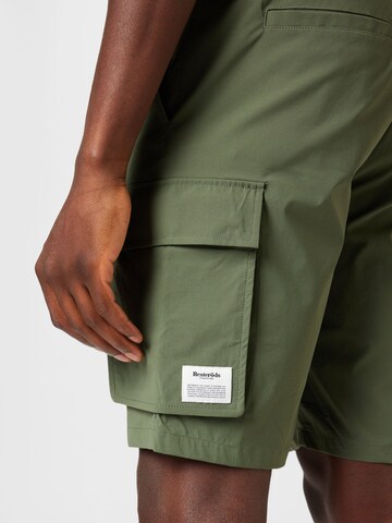 Regular Pantaloni cu buzunare de la Resteröds pe verde