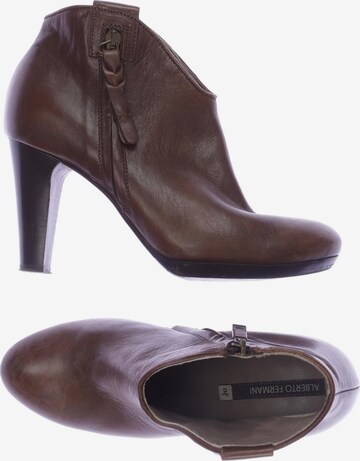 Alberto Fermani Dress Boots in 39,5 in Brown: front
