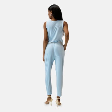Tuta jumpsuit di Elara in blu