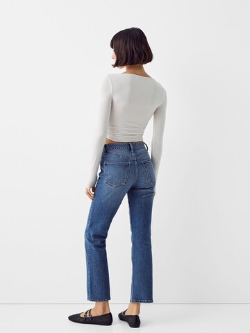 Bershka Regular Jeans in Blauw