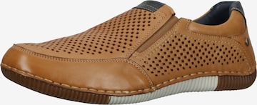 HUSH PUPPIES Moccasins in Brown: front