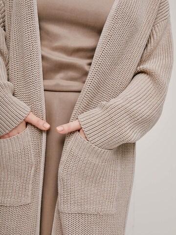 A LOT LESS Knit Cardigan 'Leanna' in Beige