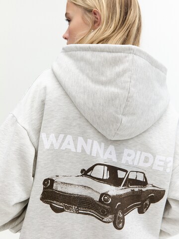 Pull&Bear Sweatshirt in Grau