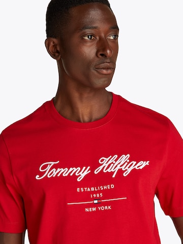 raudona TOMMY HILFIGER Marškinėliai