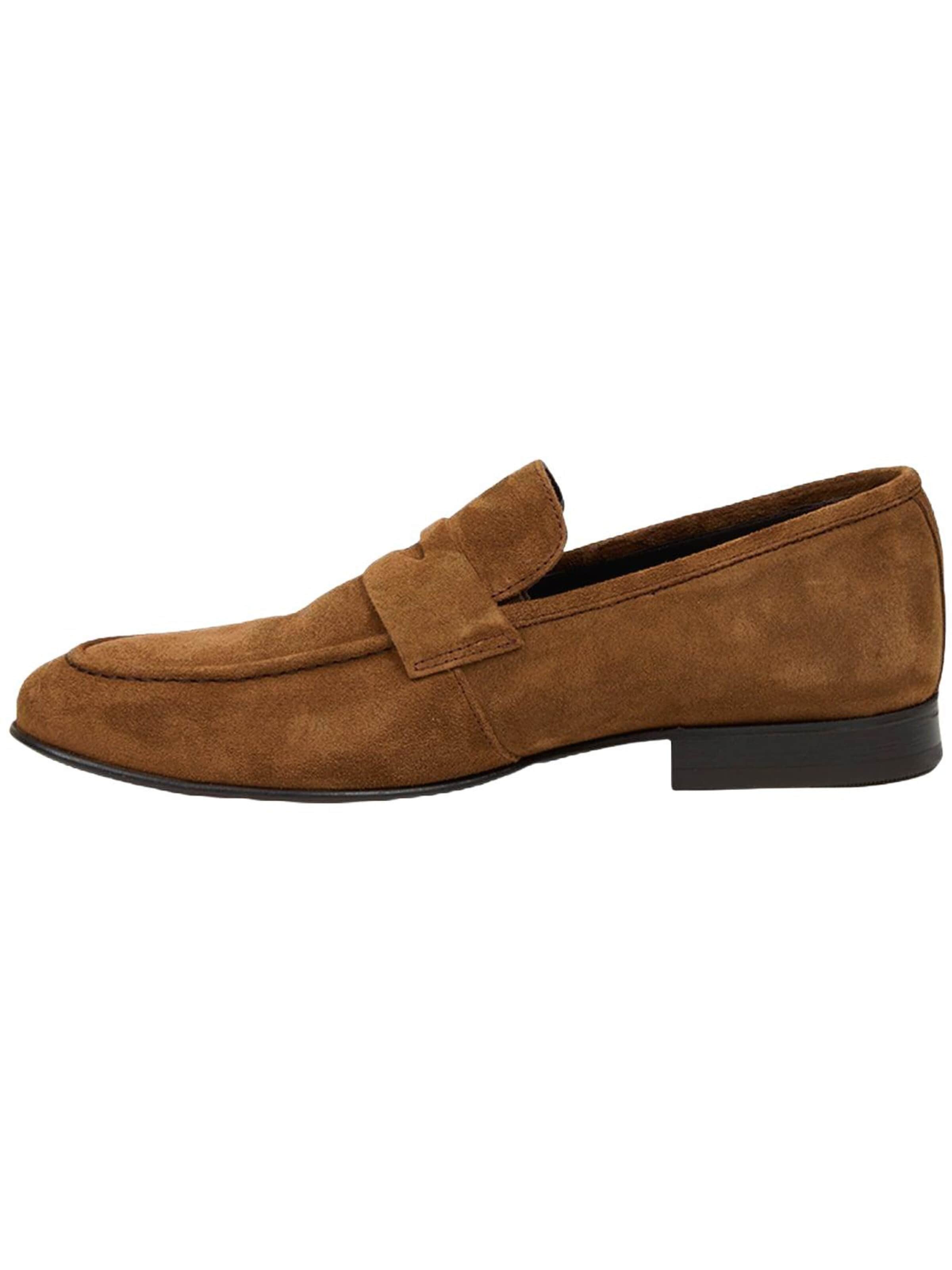 Chaussure basse 'Beleg' Desa en marron : devant