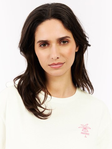 PROTEST Shirt 'PRTKathy' in White