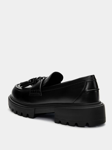 Pull&Bear Slipper in Schwarz