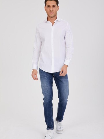 7Camicie - Ajuste estrecho Camisa de negocios 'Firenze Oxford Man Shirt White' en blanco
