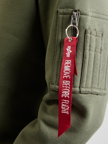 ALPHA INDUSTRIES Sweatshirt in Green