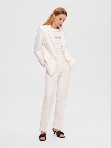 SELECTED FEMME Regular Trousers with creases 'ELIANA' in White