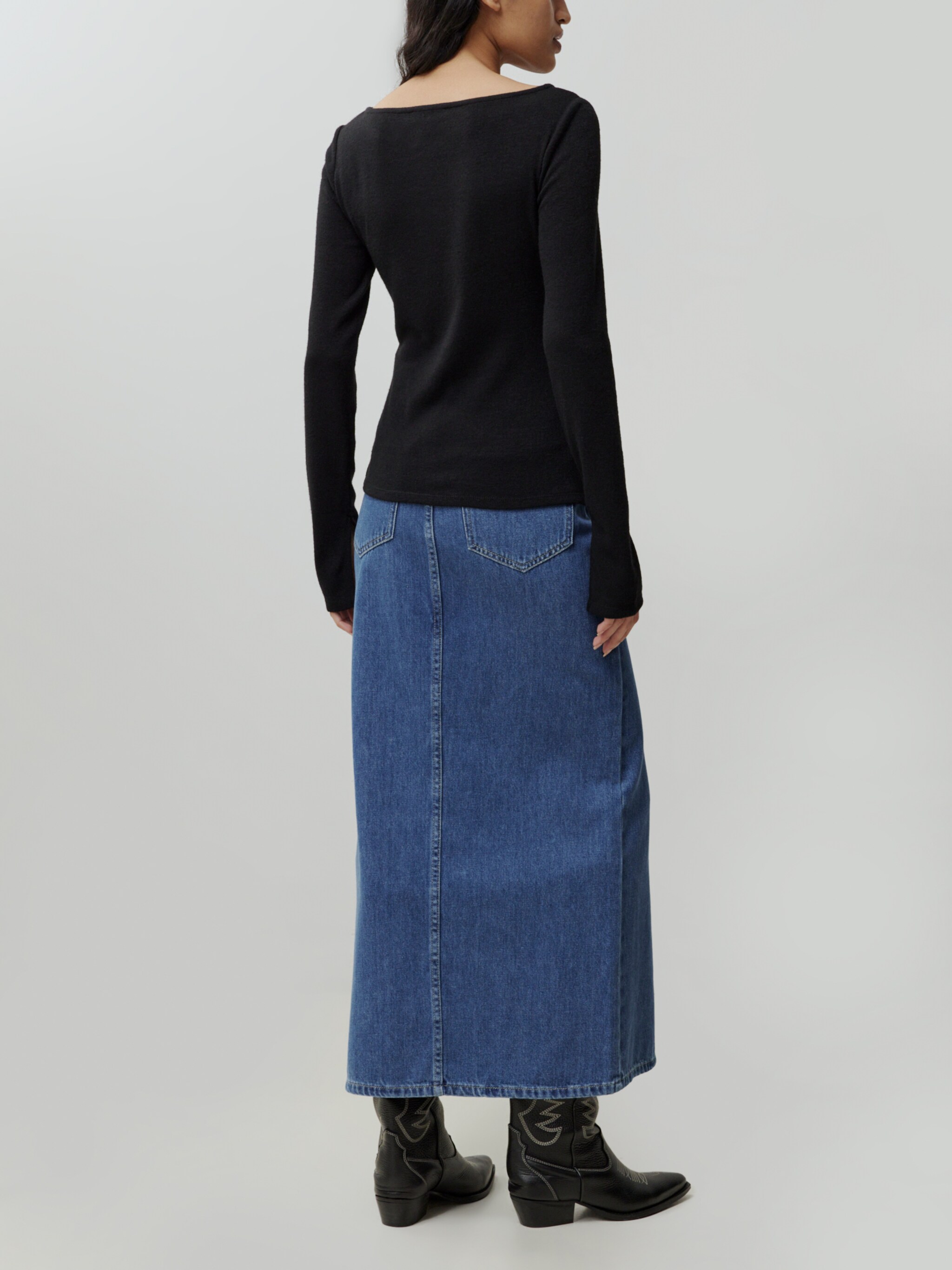 EDITED Producten Trui 'Yesenia' Zwart