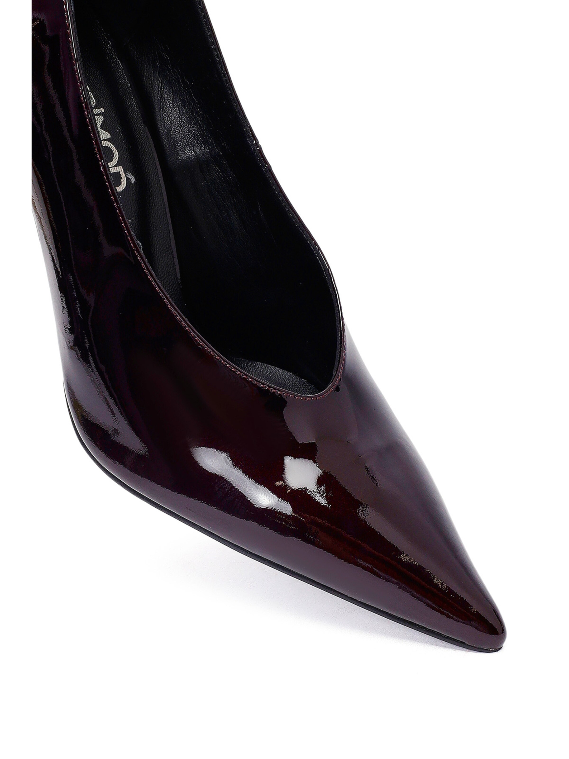 Derimod Pumps in Rot