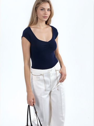 Busem T-Shirt in Blau
